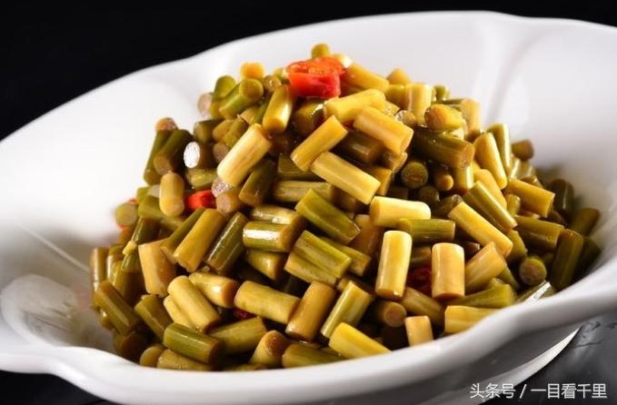 腌咸菜怎么做好吃家常菜,咸菜厂怎么腌咸菜的