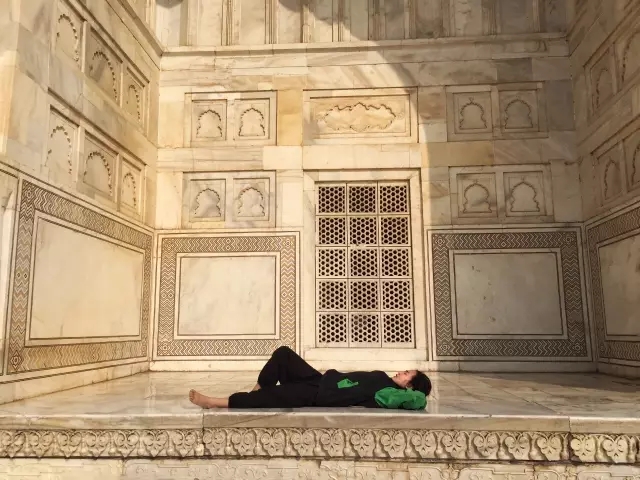 我不是喜欢旅行只是想逃避生活,不是旅行而是生活