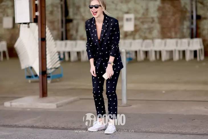 小个子怎能搭配出长腿,小个子如何居家练出大长腿