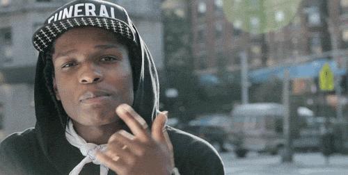 玩嘻哈穿什么鞋子,玩嘻哈穿大码鞋子