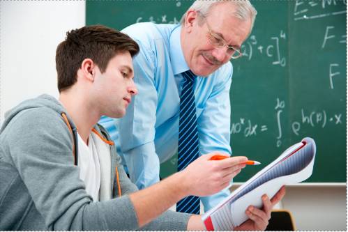 校长如何透过数据管里学校