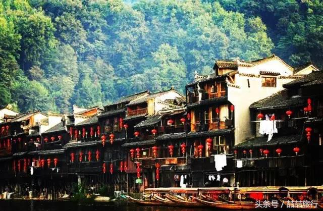 湘西凤凰城沱江风景,印象湘西凤凰古城