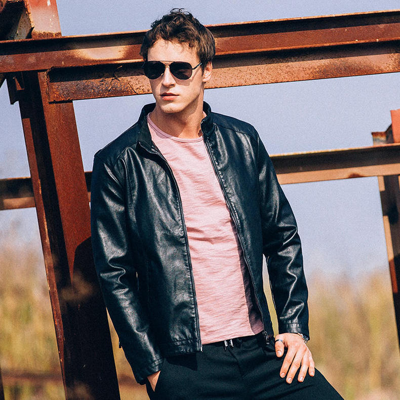 直接拿捏开春的皮衣穿搭,皮衣穿搭高级感中款