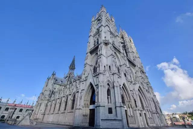 这才是旅行的样子,从亚洲至南美洲,他比我们多了点勇气和决心