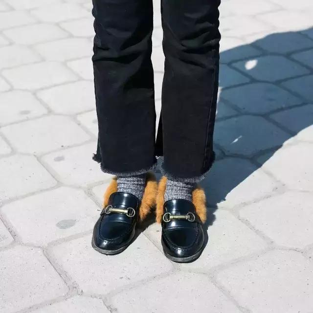 报告老师，中州大学的学生不好好穿衣服！