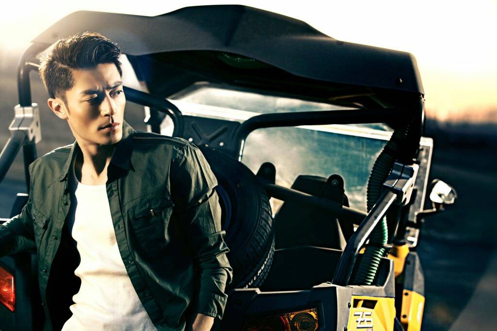 霍建华祖籍在台湾的演员,霍建华同时期台湾男演员