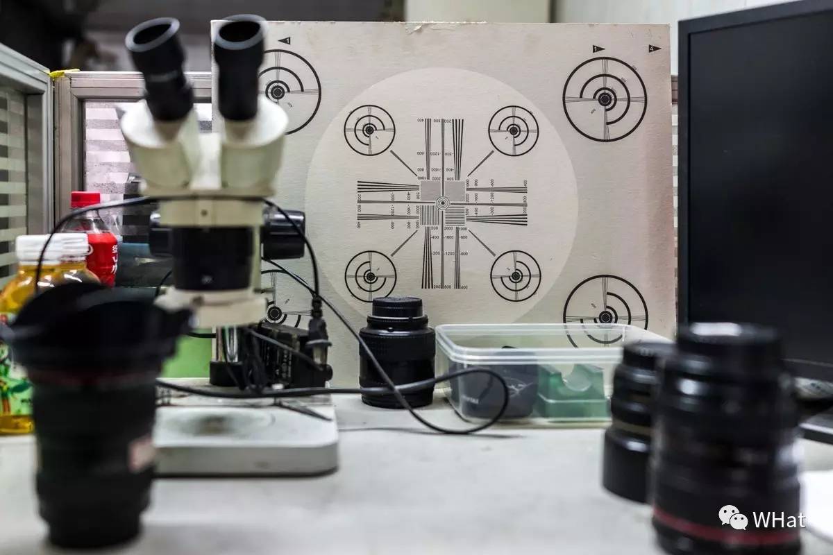 铜人像里藏着修相机的头牌师傅，33年的坚守积累千金不换的口碑