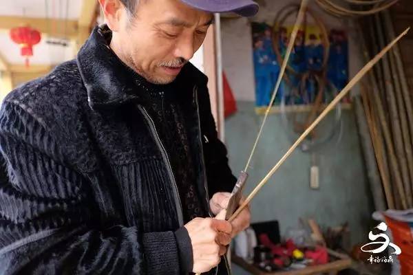 「他们的“江湖”」看点头这双巧手如何玩转竹子！