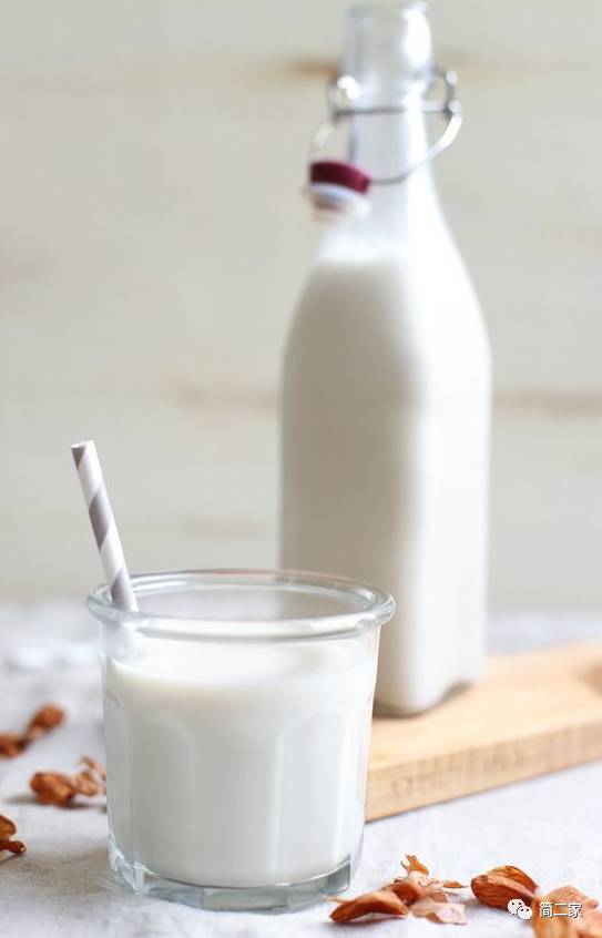 过期的洗发露扔了可惜能干什么用,过期的洗发水可以干嘛用啊