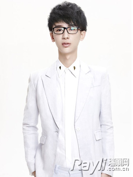 不同肤质的人如何正确补水,干燥肌肤补水的正确方法