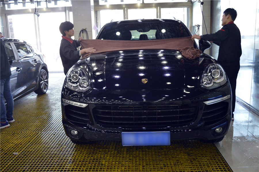 保时捷卡宴tpu漆面保护最佳效果图,保时捷卡宴最美车漆