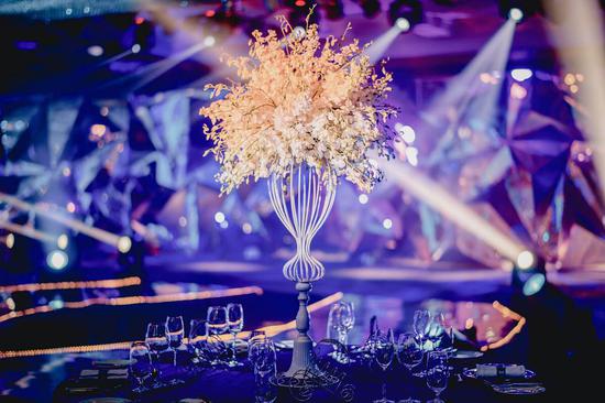 长春开元酒店婚礼,长春开元名都酒店婚礼新娘唱歌