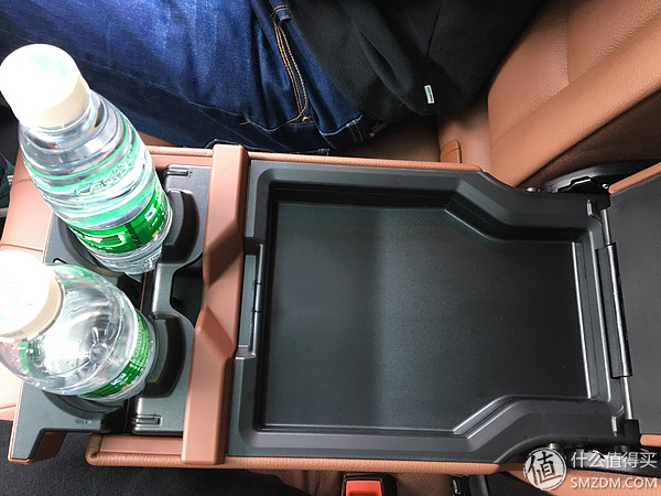 宝马520i旅行版功能,宝马520i和530旅行