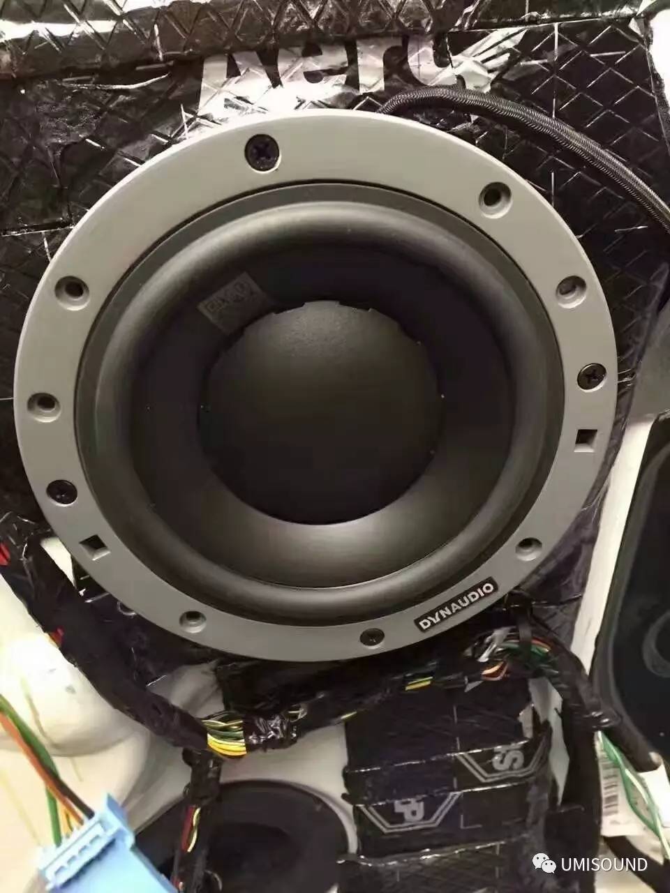 揽胜运动版功放,路虎揽胜新款功放