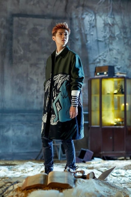 鹿晗骑摩托图片,鹿晗拍过的所有视频