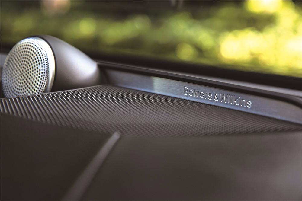 跃龙在渊——试驾VOLVOS90