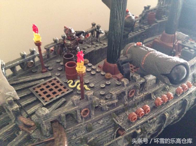 加勒比海盗乐高对比,加勒比海盗和飞跃地平线