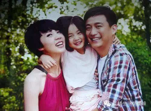 王宝强全家福,王宝强晒全家福