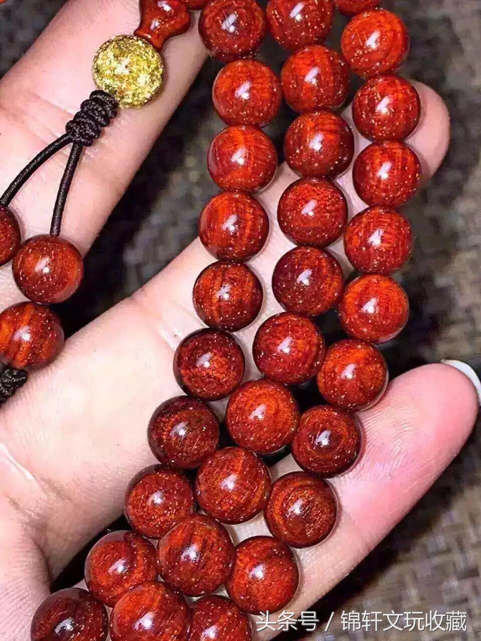 大叶紫檀和小叶紫檀手串的区别,18公分的小叶紫檀手串多少克