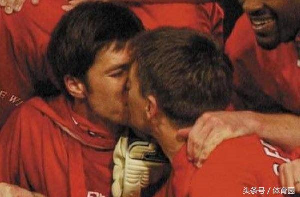 晴空专栏小说,晴空专栏马奎尔