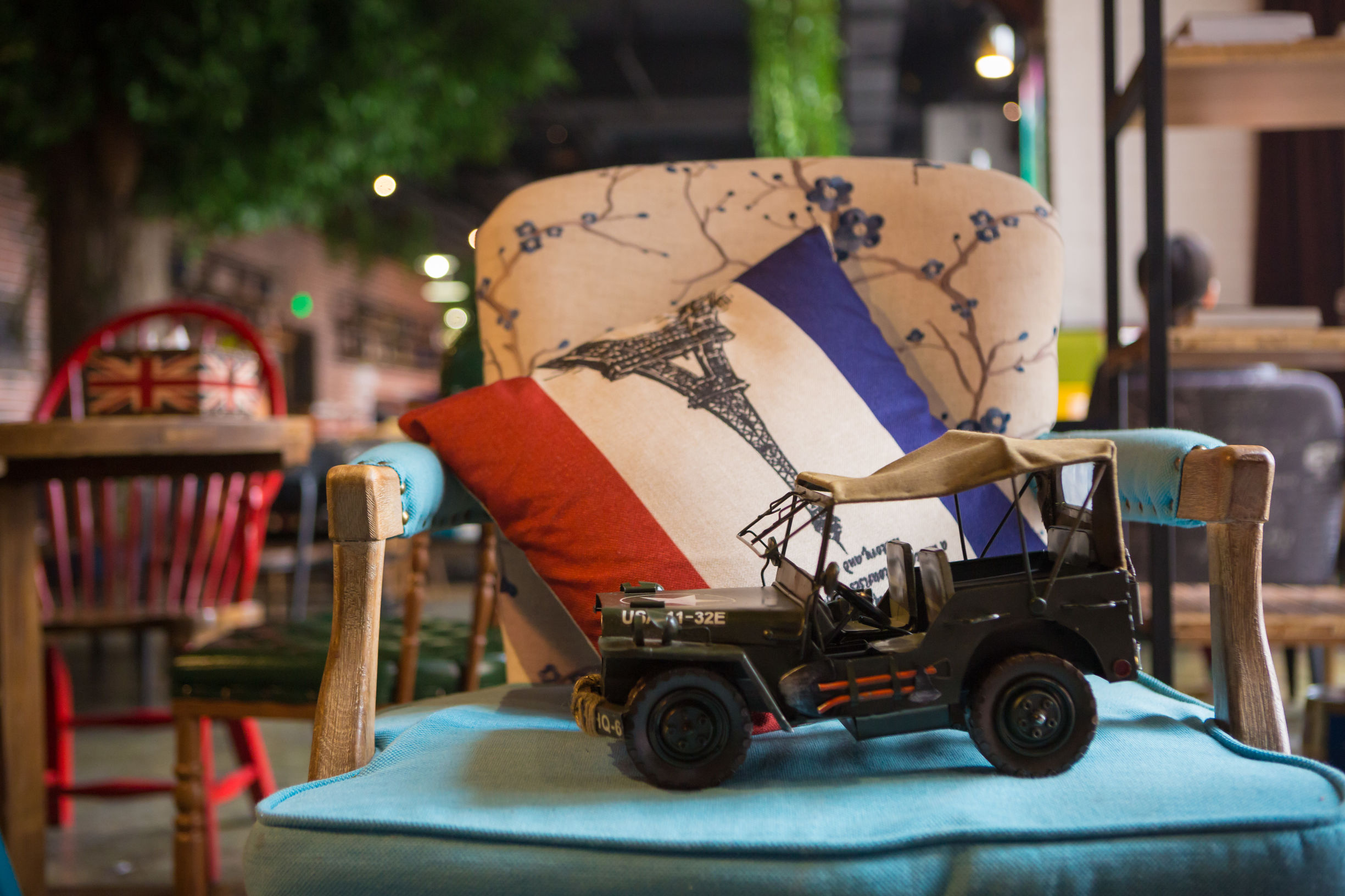 无锡这家酒店,竟然自带酒吧和游戏厅