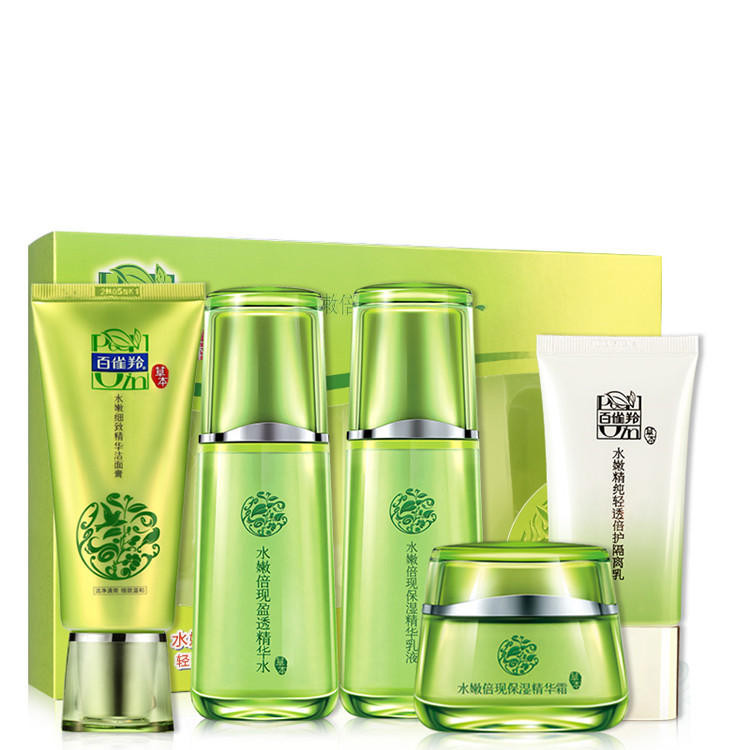 bb霜的正确上妆法,bb霜怎么用效果最好最自然