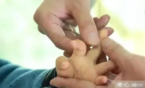 一招解决宝宝不爱喝奶,别再错怪孩子了