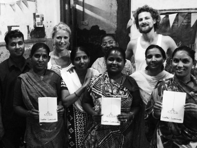 妇女节礼物用纸做的花,妇女节用彩纸做的礼物