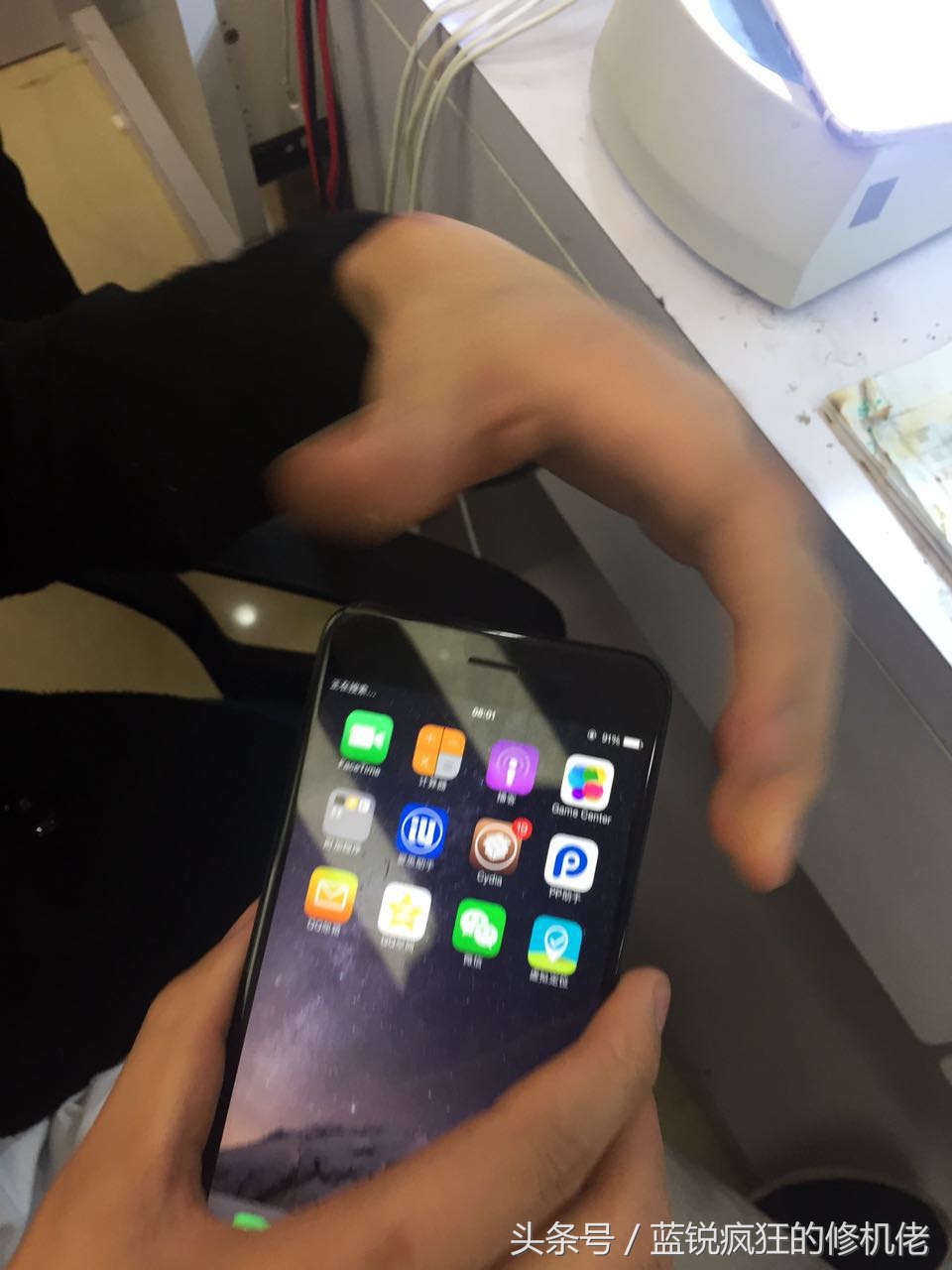 手机进水不开机一周内能抢救吗,手机进水开机键失灵