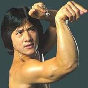 周星驰与成龙的电影成就对比,周星驰成龙电影票房