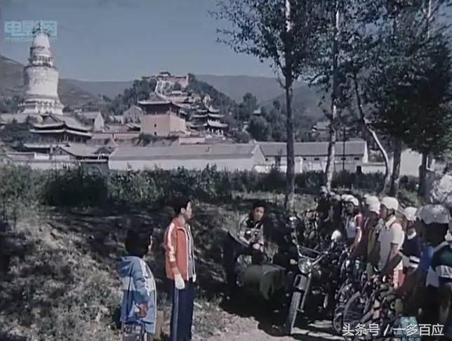 跟着山西太原第一部彩色故事片，穿越回1982年的三晋大地