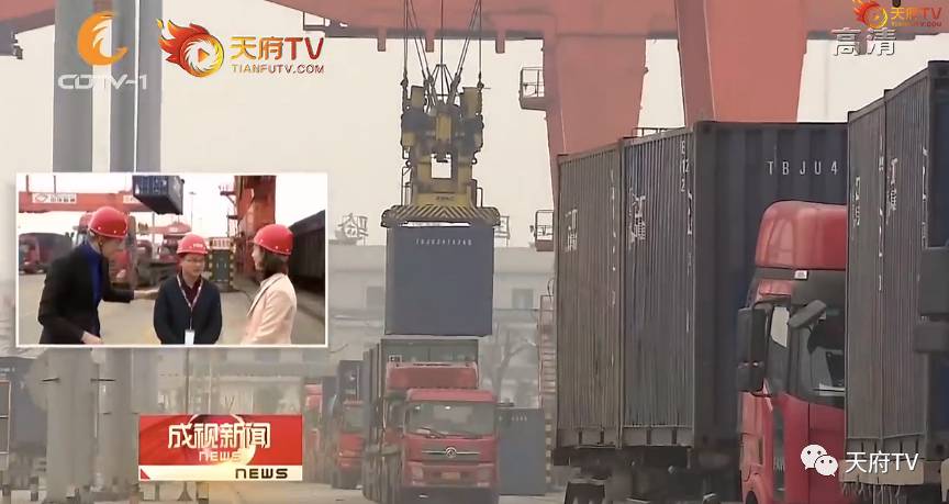 找代购弱爆了！郑州主播来成都清空“洋货购物车”