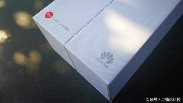 华为p10钻雕蓝后盖原厂,华为p10钻雕蓝陶瓷白哪个好