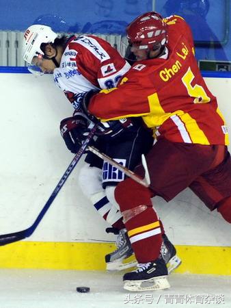 2014亚洲冰球中国vs韩国,2017中韩冰球队互打视频