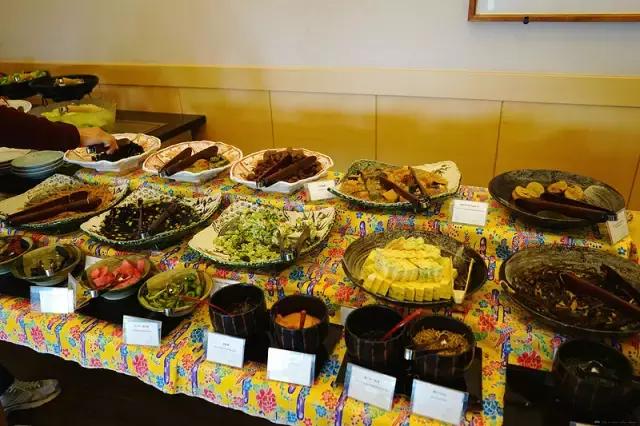 冲绳全日空万座海滨洲际酒店 (冲绳全日空洲际酒店)