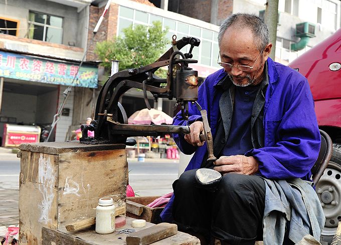 很费鞋的1种病,跑、跳、走、站都特累,预防很重要