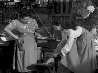 让奥黛丽·赫本钟情的Ferragamo，也让何穗爱不释手！