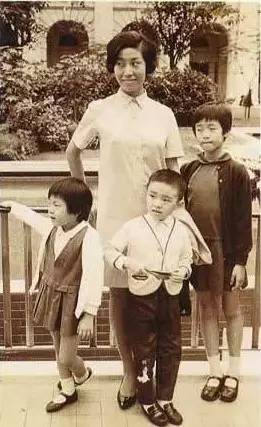 十年龙套一朝成名,十年龙套一朝影帝终成大师