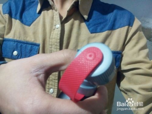 男人正确使用香水？香水使用技巧让男人更迷人？用香法则全掌握？