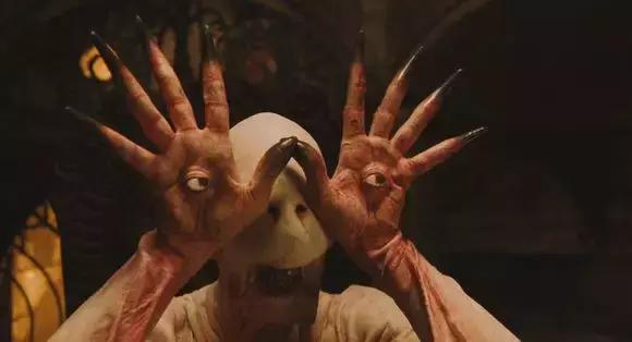 推荐十部场面震撼的大怪兽电影,推荐十五部经典的怪兽电影