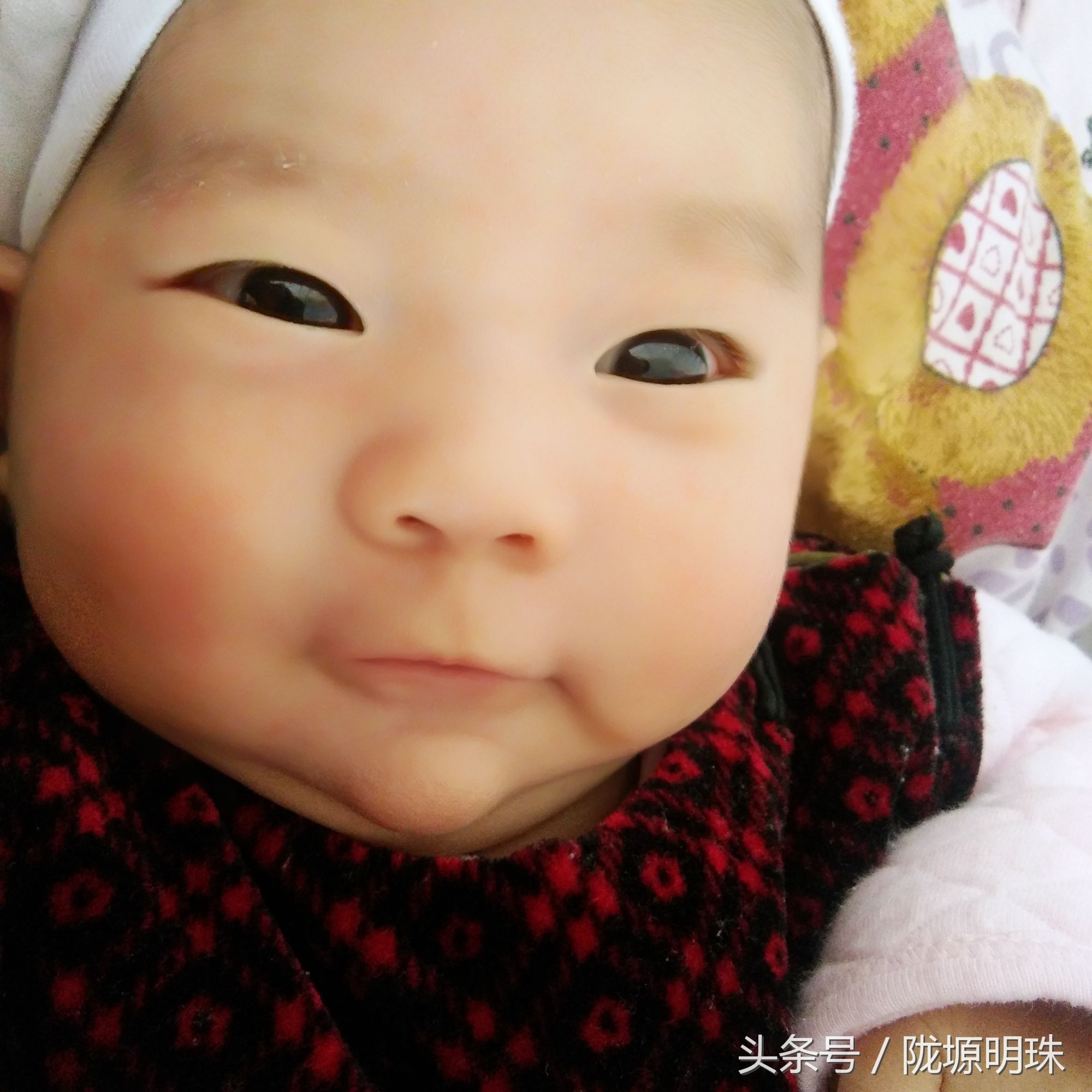 新生儿脸护理注意事项,刚出生的宝宝怎样护理最好