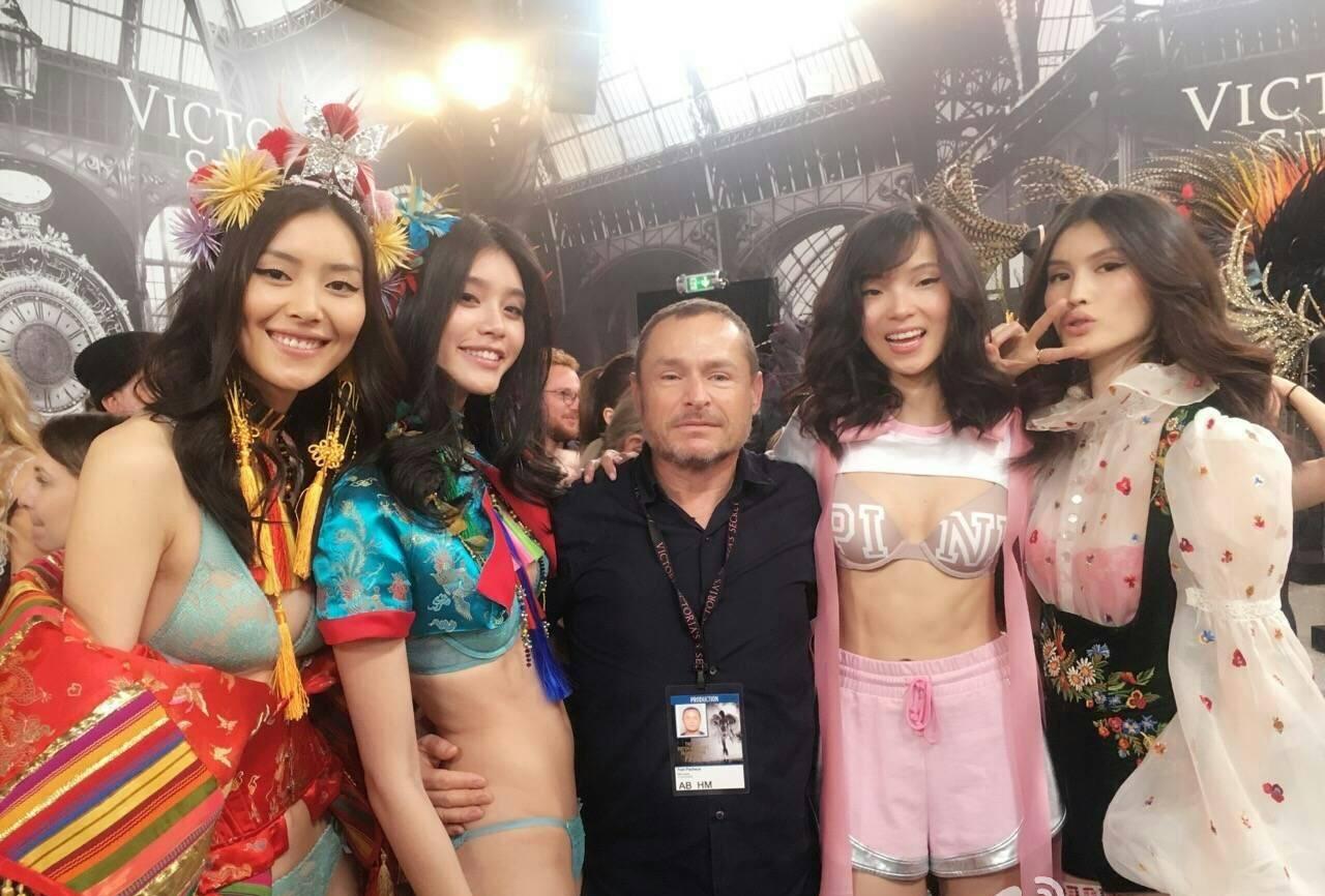 2018维密超模利马,阿德里亚娜·利马维密走秀视频