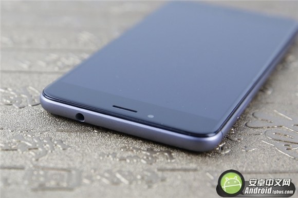 千元机快充大运存魅蓝5s手机评测