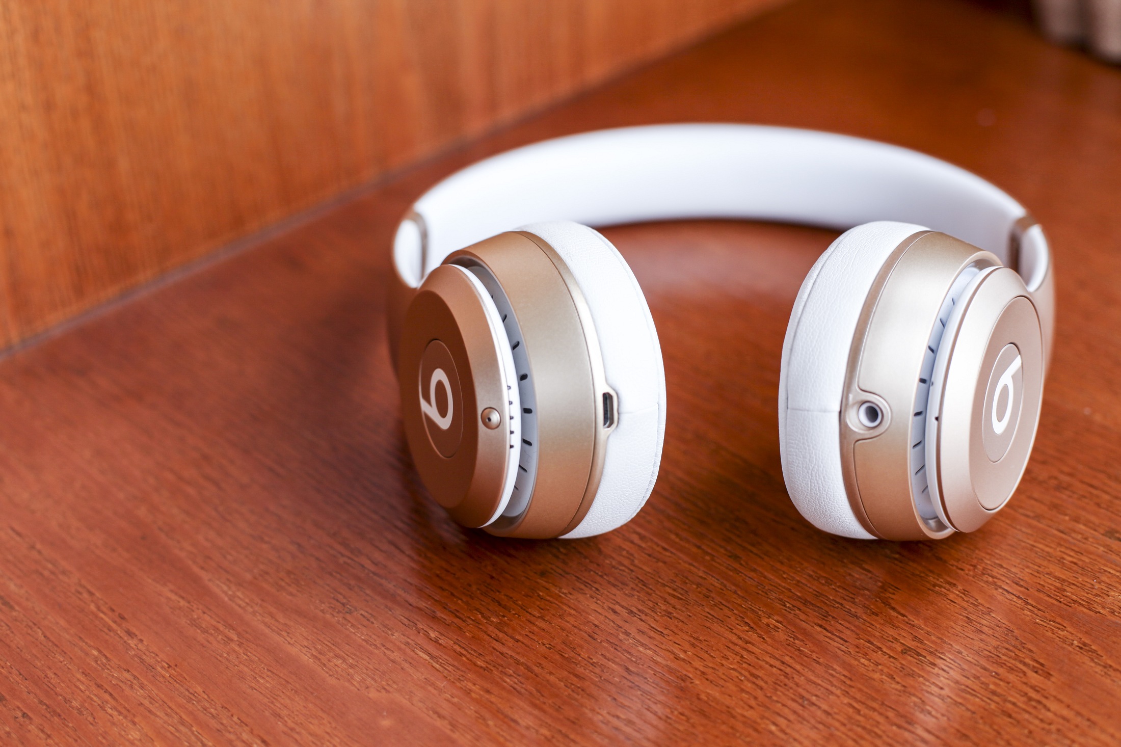 beatssolo2推荐吗,beatssolo2wireless测评