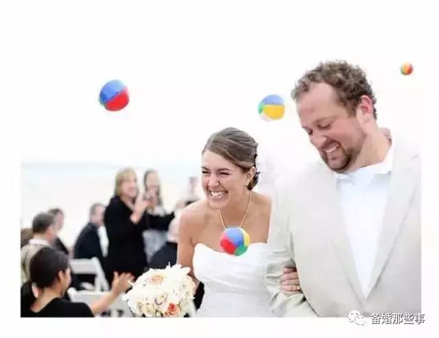 婚礼退场的漂亮“花招”！创意上线！
