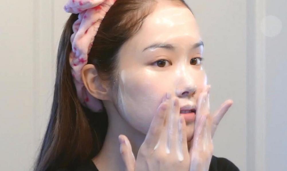 护肤品涂得越多效果越好吗,护肤品涂抹几层最有效