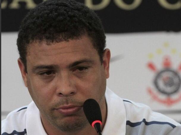 外星人罗纳尔多钟摆过人,钟摆罗纳尔多完整版