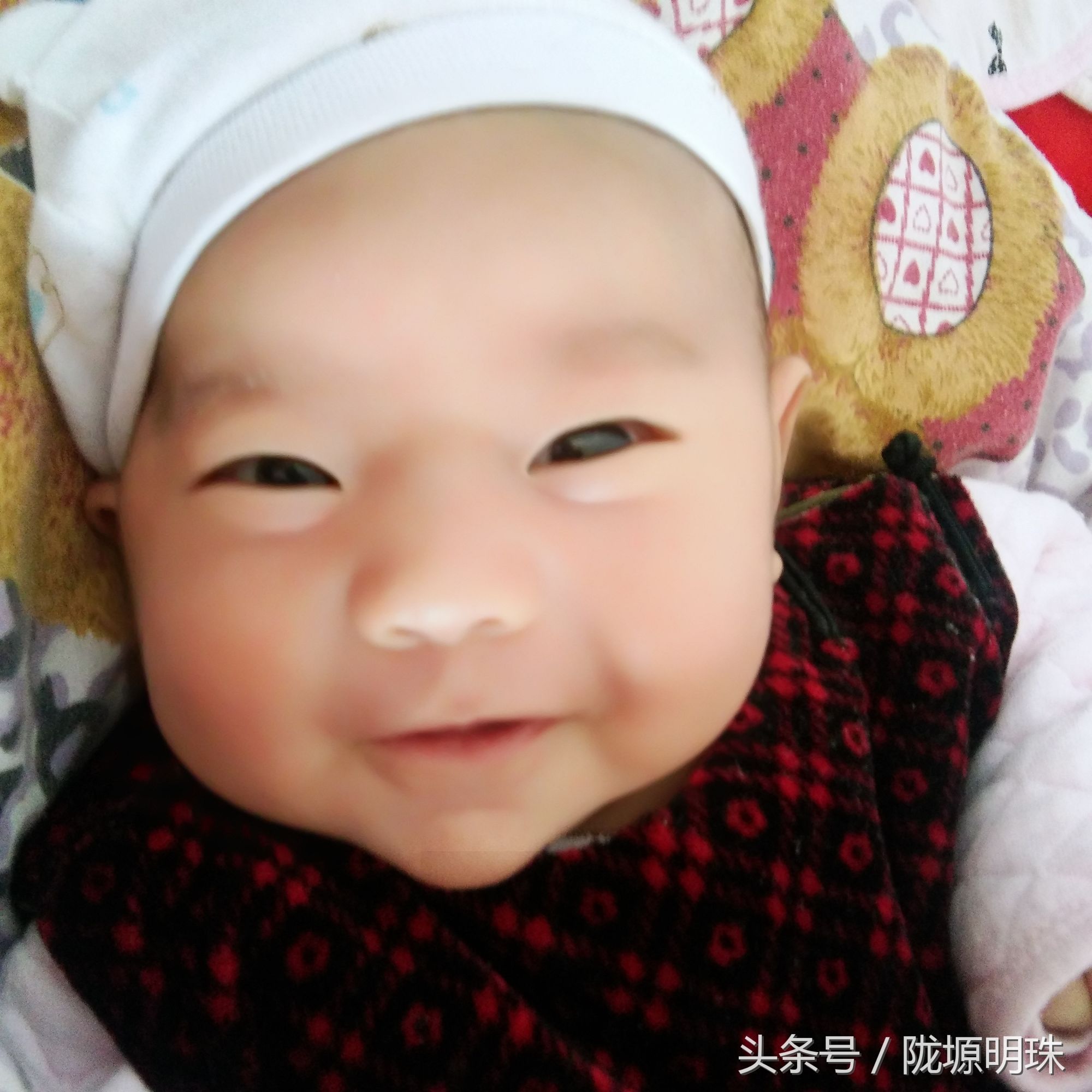 新生儿脸护理注意事项,刚出生的宝宝怎样护理最好