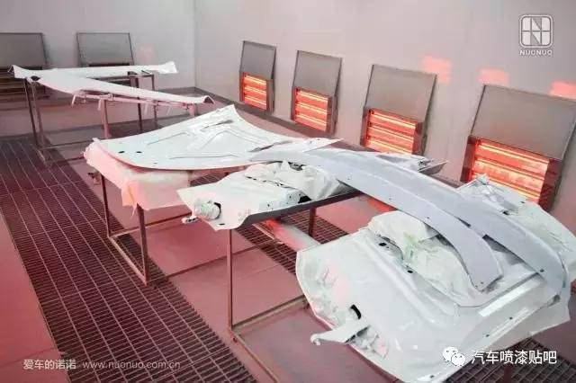 阿斯顿马丁suv改色膜案例,阿斯顿马丁贴膜改色品牌排行榜