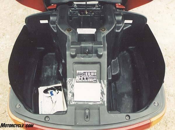 难忘红色经典,1994年本田pc800